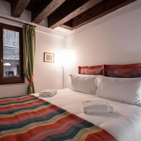 Rialto Bridge - Apartment Calle Raspi Venecia Exterior foto
